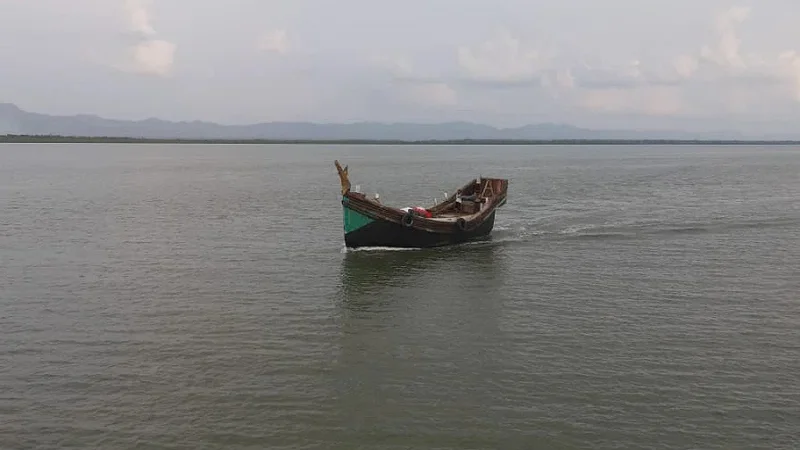 ফের গুলিবর্ষণ সেন্টামার্টিনগামী বোটে, দ্বীপ জুড়ে আতঙ্ক